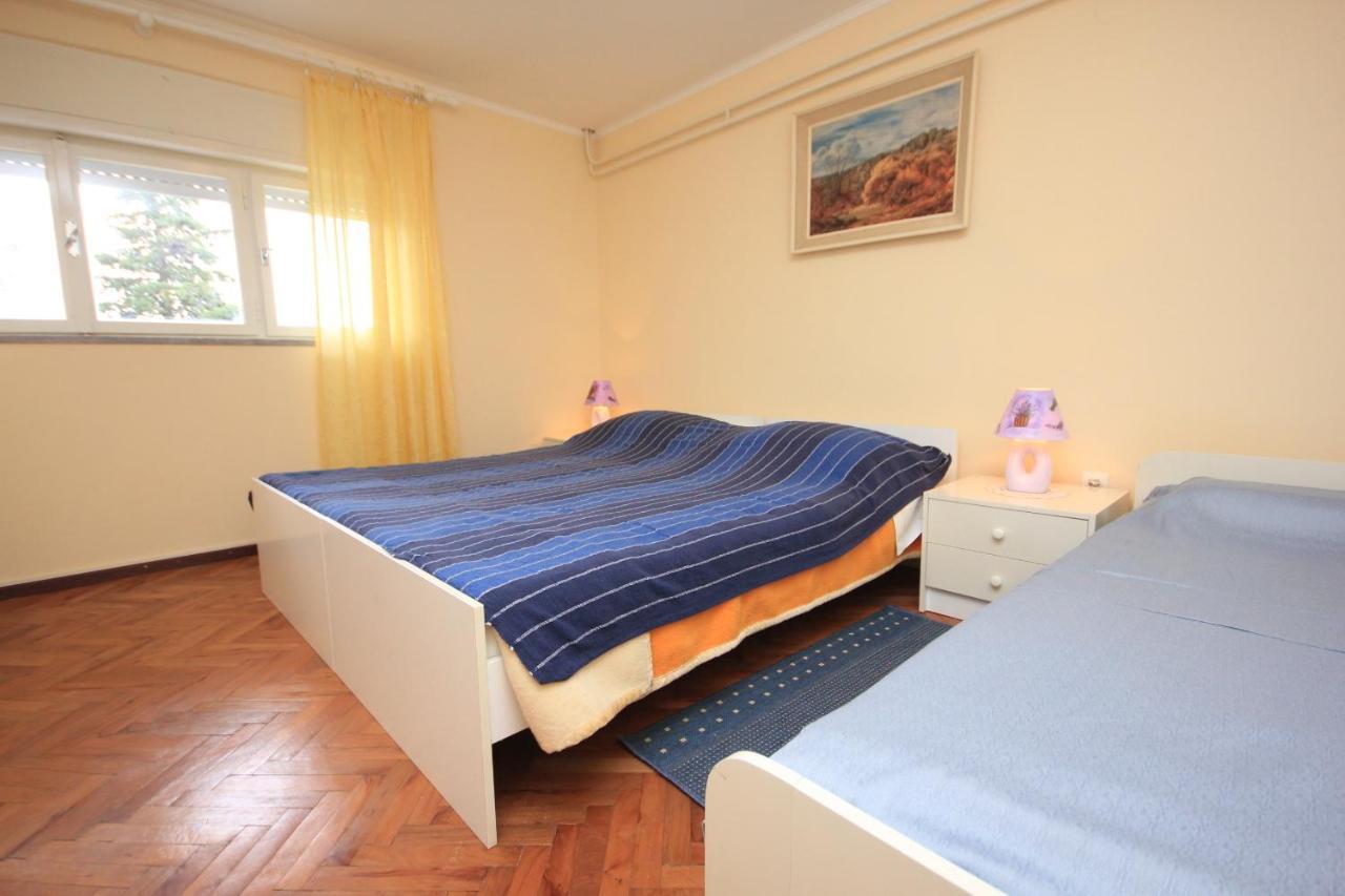 Apartments And Rooms By The Sea Medveja, Opatija - 2305 Lovran Exteriör bild