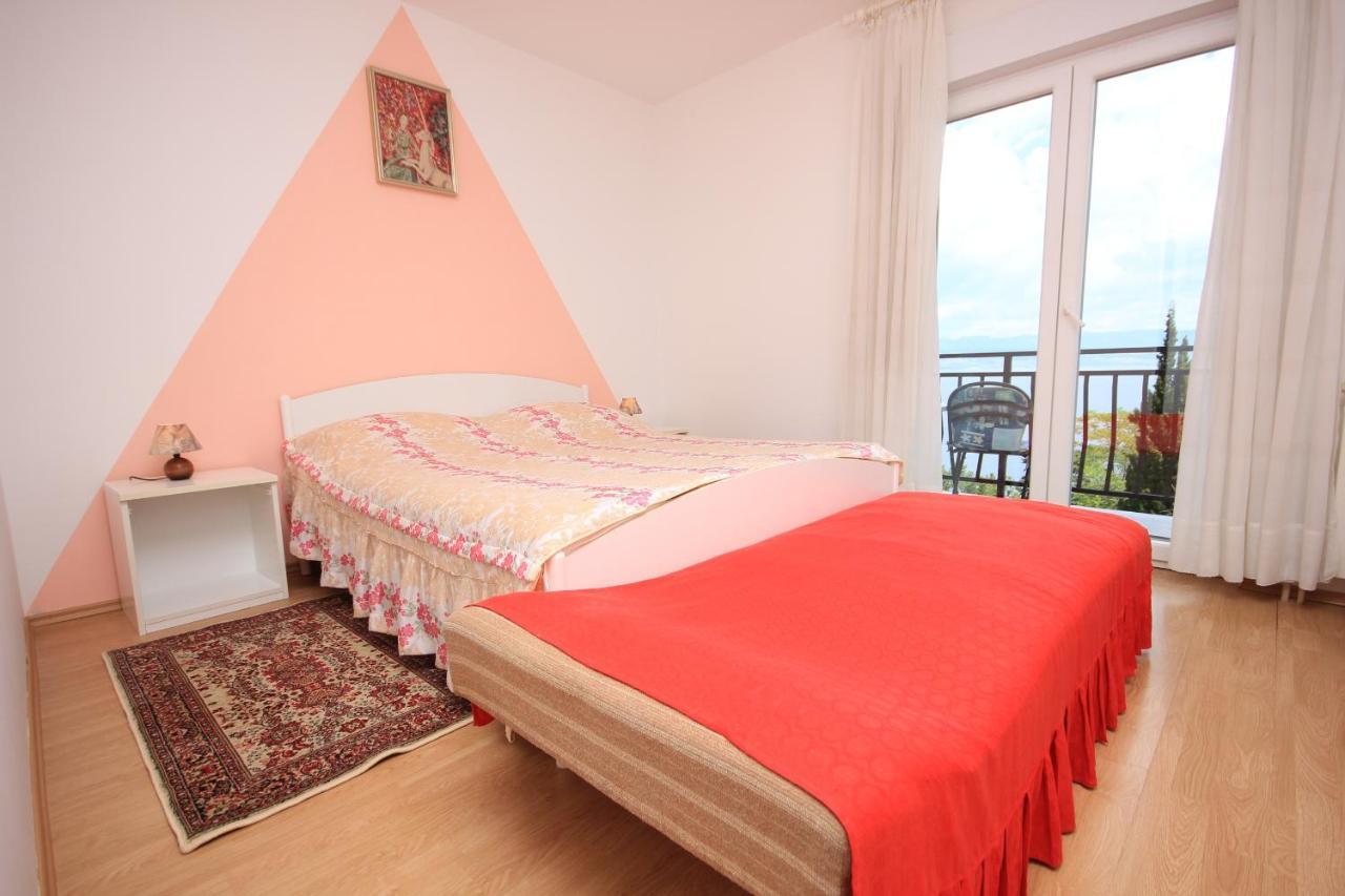 Apartments And Rooms By The Sea Medveja, Opatija - 2305 Lovran Exteriör bild